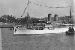 The Nieuw Zeeland in Sydney Harbour 1932