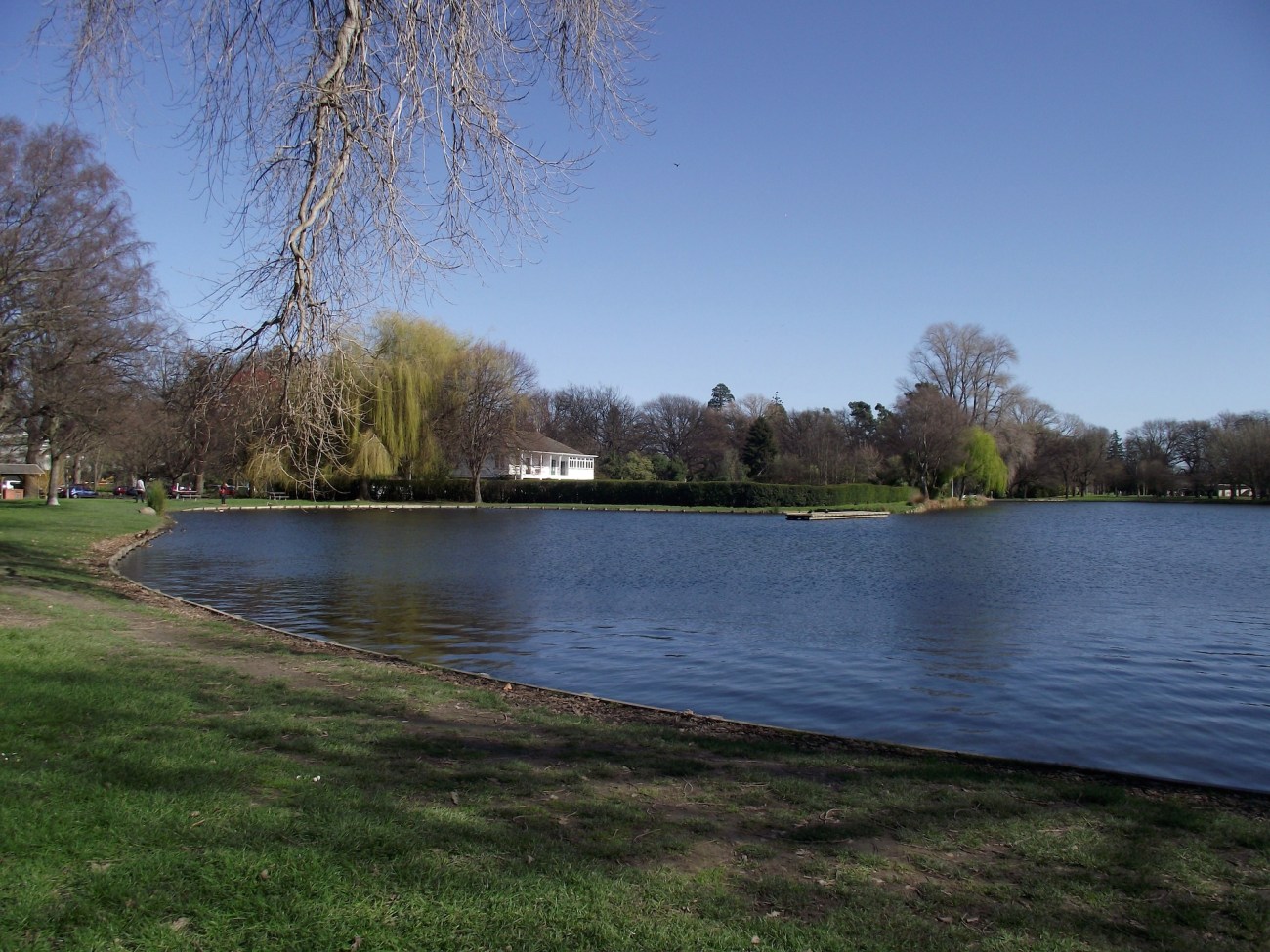 Victoria Lake, Hagley Park in August 2013 © Lemuel Lyes