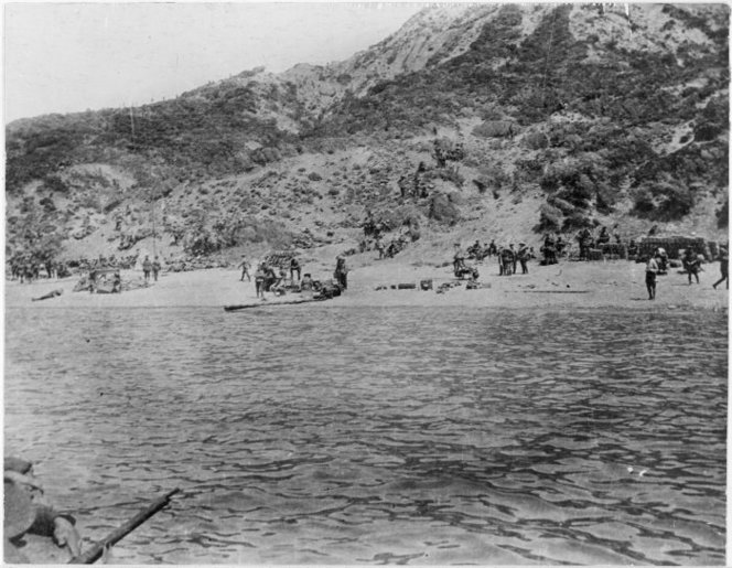 Scene at Anzac Cove, Gallipolli, Turkey. Gresson, Kenneth MacFarlane, 1891-1974 :Photographs of the Gallipoli campaign in Turkey during World War I, and photographs of ships in a bay. Ref: PAColl-3604-01. Alexander Turnbull Library, Wellington, New Zealand. http://natlib.govt.nz/records/22479276